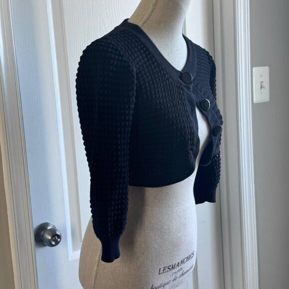 H&M Crop Cotton Cardigan with Oversized Buttons and 3/4 Sleeves - Size 4 - Picture 4 of 6